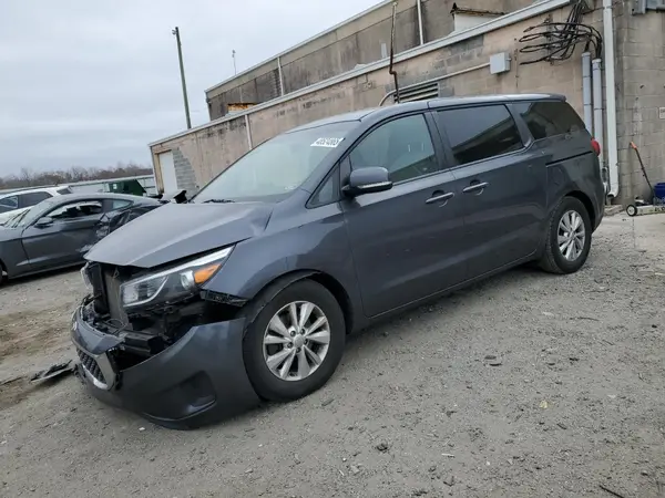 KNDMB5C15H6226198 2017 KIA SEDONA - Image 1