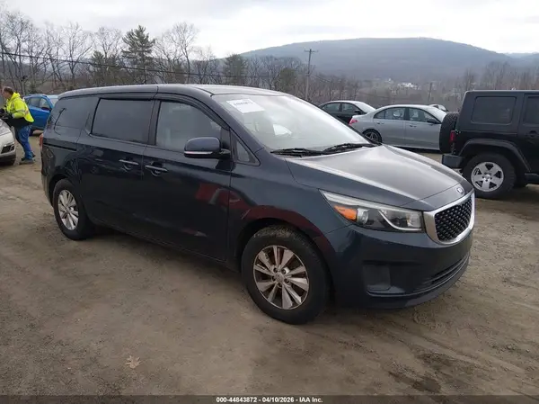 KNDMB5C15H6230025 2017 KIA SEDONA - Image 1