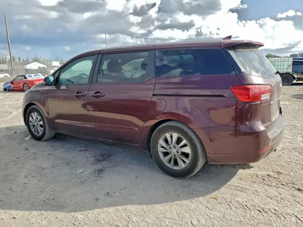KNDMB5C15H6233197 2017 KIA SEDONA - Image 2