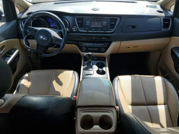 KNDMB5C15H6236939 2017 KIA SEDONA - Image 8