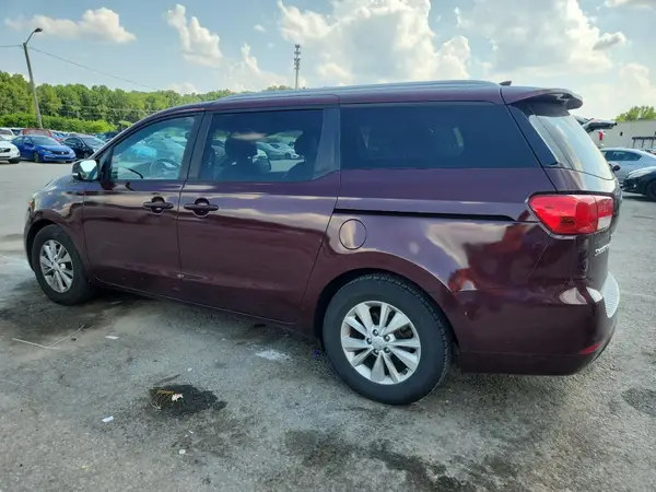 KNDMB5C15H6239145 2017 KIA SEDONA - Image 2