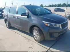 KNDMB5C15H6242627 2017 KIA SEDONA