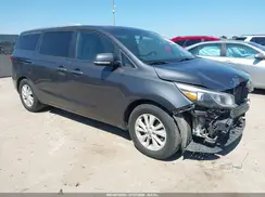 KNDMB5C15H6242630 2017 KIA SEDONA