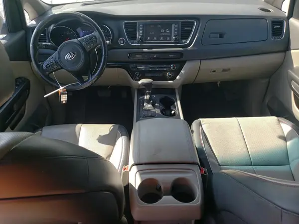 KNDMB5C15H6247052 2017 KIA SEDONA - Image 8