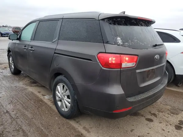 KNDMB5C15H6248167 2017 KIA SEDONA - Image 2