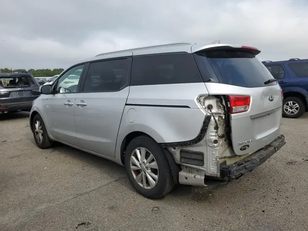 KNDMB5C15H6281914 2017 KIA SEDONA - Image 2