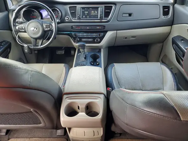 KNDMB5C15H6283730 2017 KIA SEDONA - Image 8