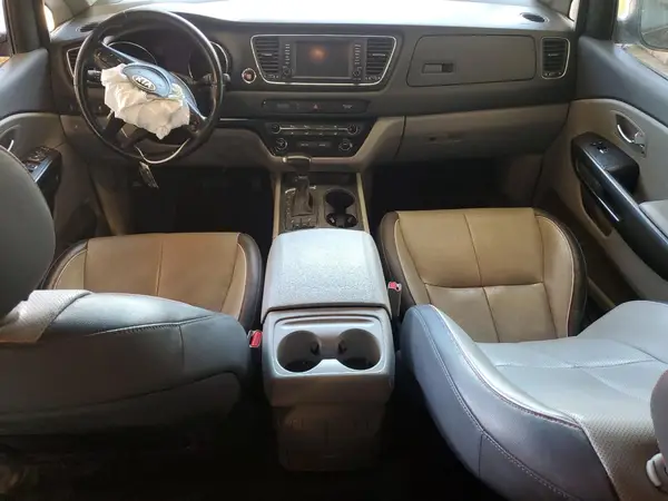 KNDMB5C15H6307878 2017 KIA SEDONA - Image 8