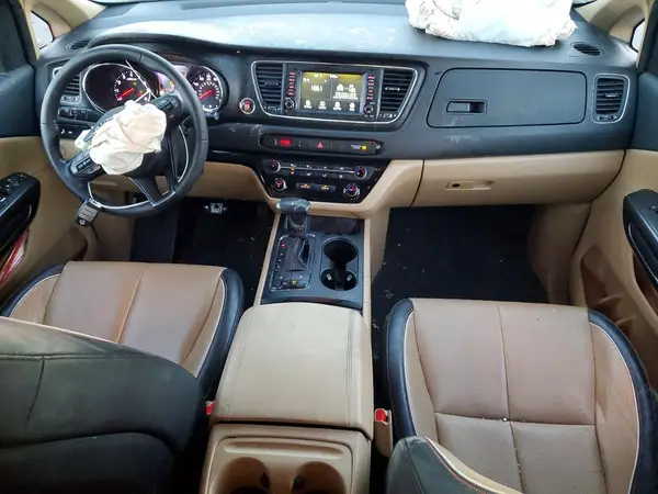 KNDMB5C15H6321277 2017 KIA SEDONA - Image 8