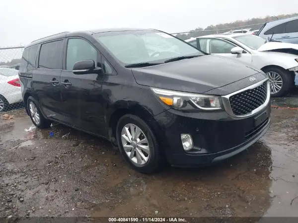 KNDMB5C15H6327936 2017 KIA SEDONA - Image 1