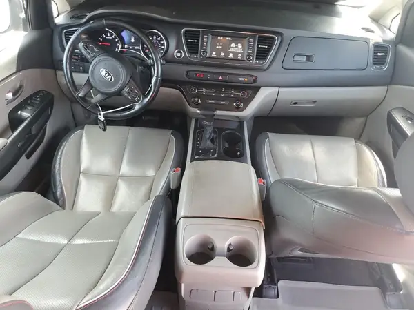 KNDMB5C15H6328147 2017 KIA SEDONA - Image 8