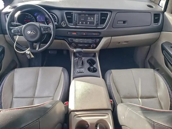 KNDMB5C15H6336863 2017 KIA SEDONA - Image 8