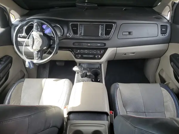 KNDMB5C15H6339150 2017 KIA SEDONA - Image 8