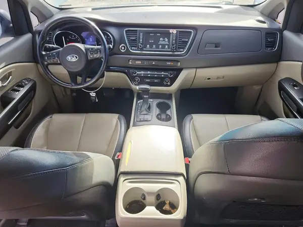 KNDMB5C15H6339181 2017 KIA SEDONA - Image 8