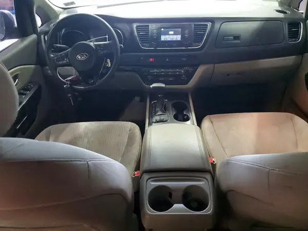 KNDMB5C15J6349912 2018 KIA SEDONA - Image 8