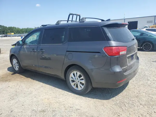 KNDMB5C15J6350817 2018 KIA SEDONA - Image 2