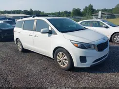 KNDMB5C15J6376396 2018 KIA SEDONA