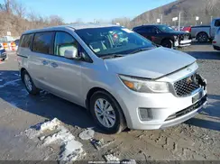 KNDMB5C15J6397376 2018 KIA SEDONA