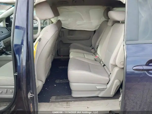 KNDMB5C15K6460168 2019 KIA SEDONA - Image 8