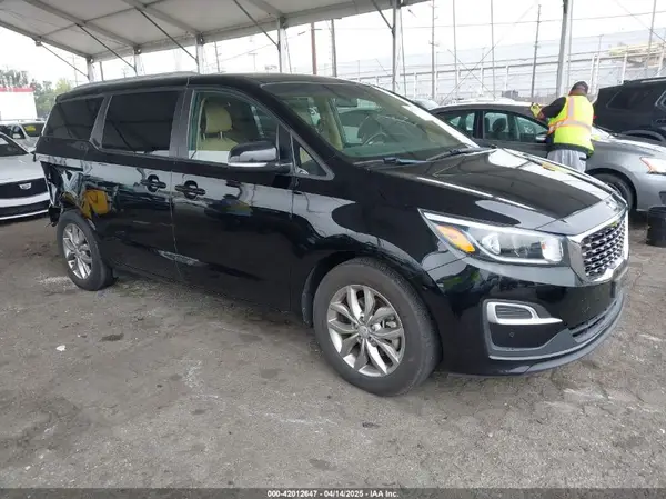 KNDMB5C15K6514939 2019 KIA SEDONA - Image 1