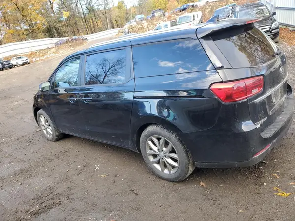 KNDMB5C15K6517663 2019 KIA SEDONA - Image 2