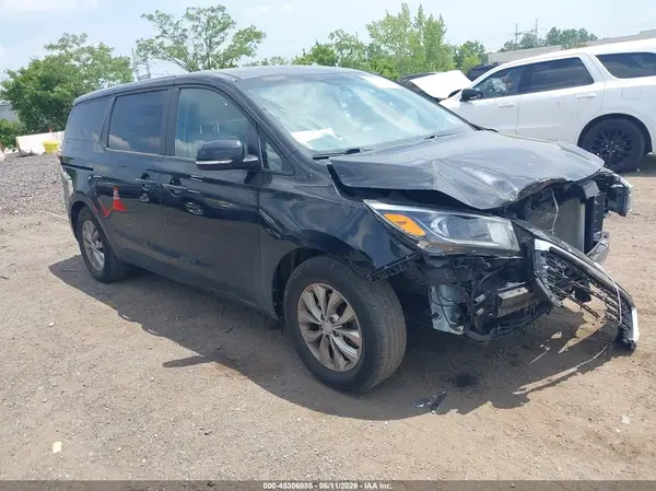 KNDMB5C15K6533488 2019 KIA SEDONA - Image 1