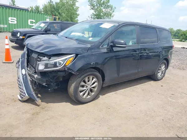 KNDMB5C15K6533488 2019 KIA SEDONA - Image 2