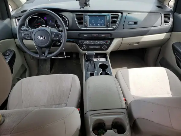 KNDMB5C15K6538514 2019 KIA SEDONA - Image 8