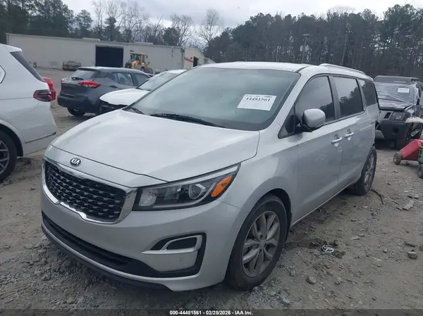 KNDMB5C15K6538903 2019 KIA SEDONA - Image 2