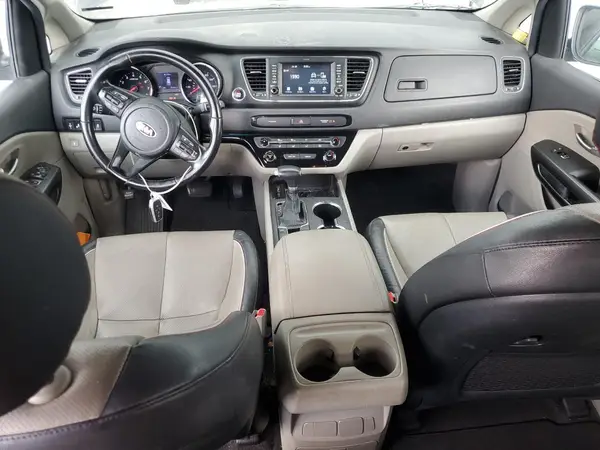KNDMB5C15L6574804 2020 KIA SEDONA - Image 8