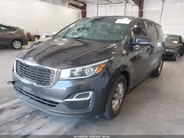 KNDMB5C15L6593188 2020 KIA SEDONA - Image 2