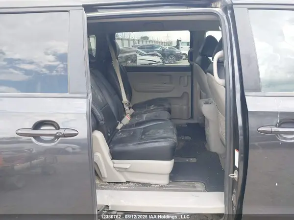 KNDMB5C15L6599623 2020 KIA SEDONA - Image 8