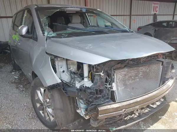 KNDMB5C15M6670174 2021 KIA SEDONA - Image 1