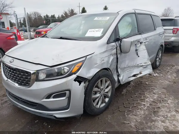 KNDMB5C15M6674516 2021 KIA SEDONA - Image 2