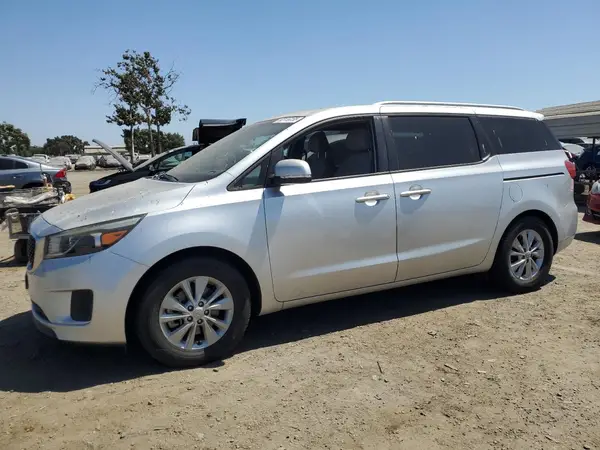 KNDMB5C16G6084118 2016 KIA SEDONA - Image 1
