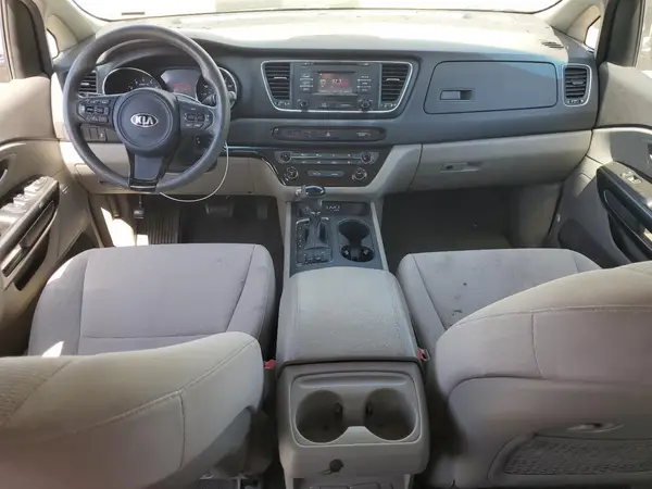 KNDMB5C16G6084118 2016 KIA SEDONA - Image 8