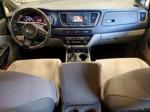 KNDMB5C16G6085933 2016 KIA SEDONA - Image 8