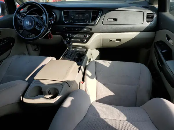 KNDMB5C16G6088718 2016 KIA SEDONA - Image 8