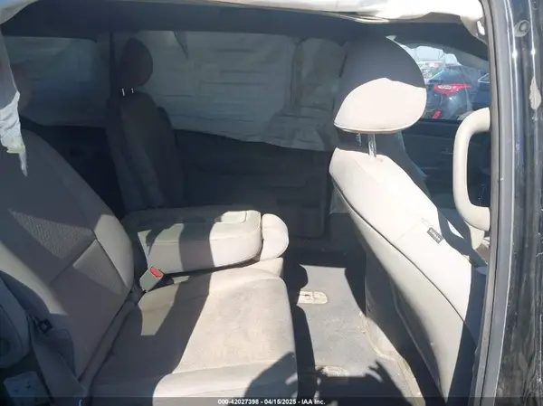 KNDMB5C16G6089223 2016 KIA SEDONA - Image 8