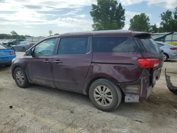KNDMB5C16G6093692 2016 KIA SEDONA - Image 2