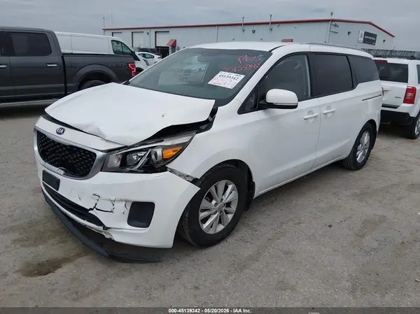 KNDMB5C16G6099234 2016 KIA SEDONA - Image 2