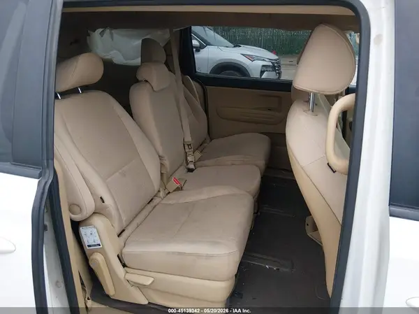 KNDMB5C16G6099234 2016 KIA SEDONA - Image 8