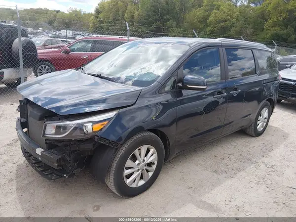 KNDMB5C16G6099427 2016 KIA SEDONA - Image 2