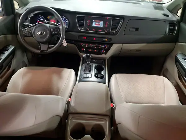 KNDMB5C16G6105825 2016 KIA SEDONA - Image 8