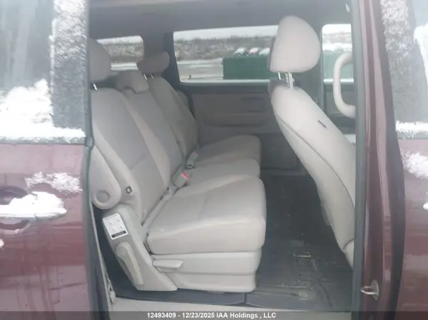 KNDMB5C16G6117778 2016 KIA SEDONA - Image 8