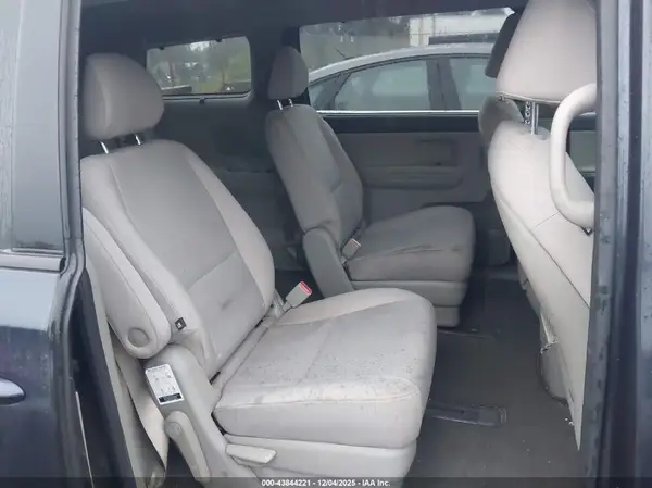 KNDMB5C16G6119515 2016 KIA SEDONA - Image 8