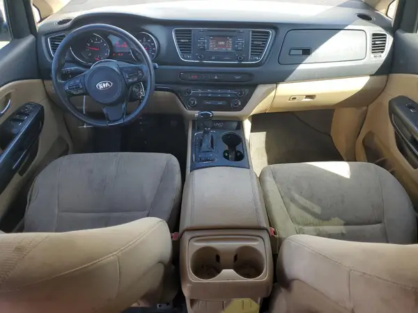 KNDMB5C16G6160176 2016 KIA SEDONA - Image 8