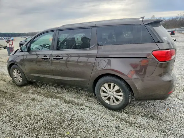 KNDMB5C16G6166155 2016 KIA SEDONA - Image 2