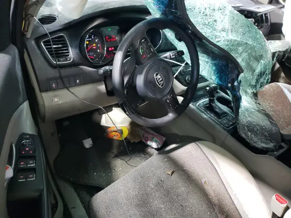 KNDMB5C16G6166737 2016 KIA SEDONA - Image 8