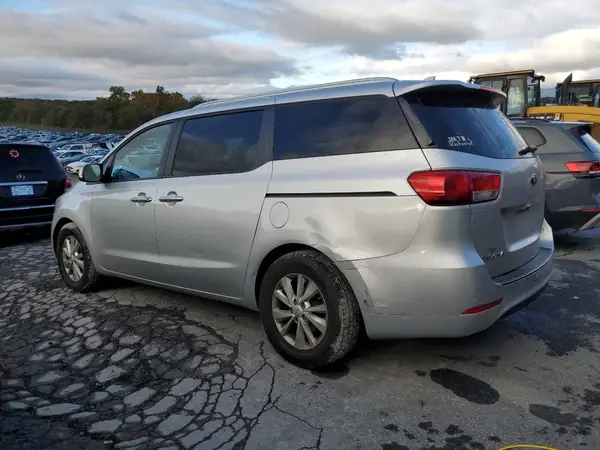 KNDMB5C16G6177852 2016 KIA SEDONA - Image 2